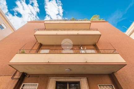 Trilocale via Trionfale, Gemelli - Pineta Sacchetti, Roma