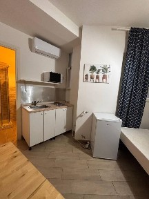Roma, Monti Tiburtini, Via delle Cave di Pietralata, 14