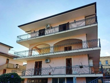 Appartamento via Marchesana, Centro, Aci Sant'Antonio