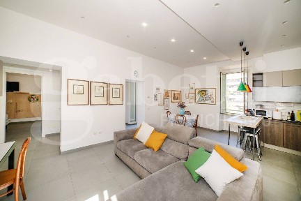 Trilocale via Valentiniano, 23, San Paolo, Roma