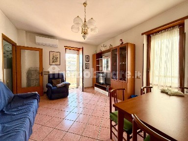 Bilocale via Romana 67, Centro, Nettuno