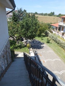 Trilocale via Domicella, Trigoria, Roma