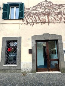 Bilocale piazza Vittorio Emanuele II 16, Centro, Colonna