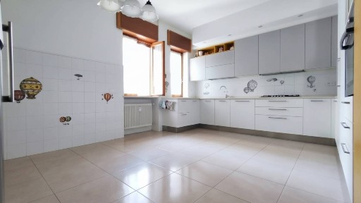Appartamento via Campagna 39, Via Taverna - Ospedale, Piacenza