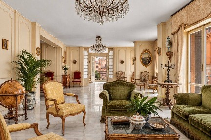 Appartamento via Vittoria Colonna 30, Chiaia, Napoli