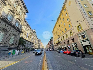 Trilocale Vico dei Costanzi 8, Borgo Orefici, Napoli