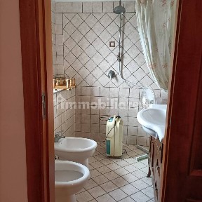 Appartamento salita Miradois 51, Sanità, Napoli