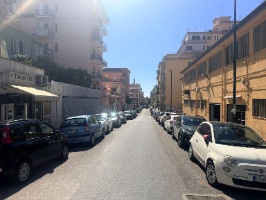 Monolocale via Diomede Carafa 58, Bagnoli, Napoli