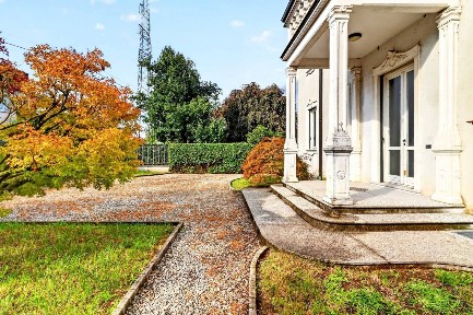 Villa unifamiliare via delle Cave 22, Meda
