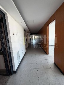 Ufficio - Studio in Affitto