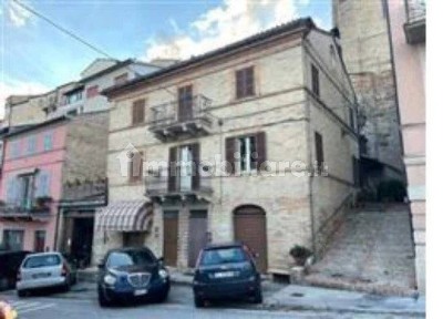Villa all'asta Borgo Trieste 32, Petritoli