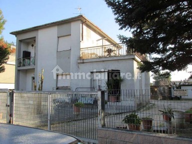 Villa all'asta via Fratte, Porto Sant'Elpidio