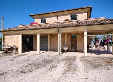 Villa all'asta Contrada San Pietro, Torre San Patrizio