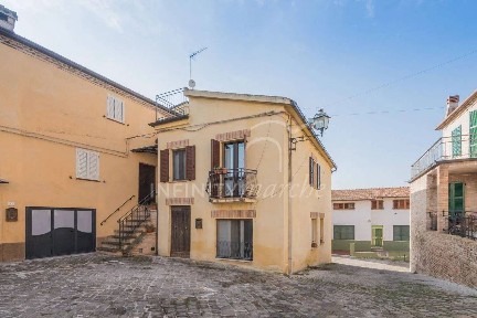 Villa unifamiliare, buono stato, 194 m², Ponzano di Fermo