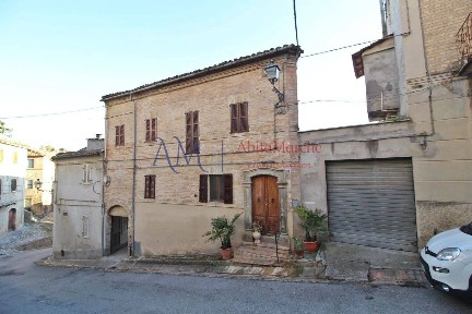Monte Vidon Combatte, Via Guglielmo Marconi, 48