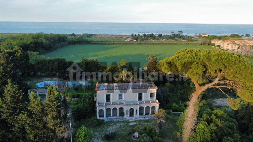 Fermo