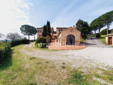 Rapagnano, Contrada Santa Colomba