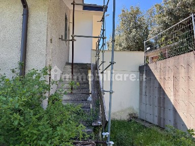 Villa bifamiliare Contrada Luogo di Sasso, Centro, Montefalcone Appennino