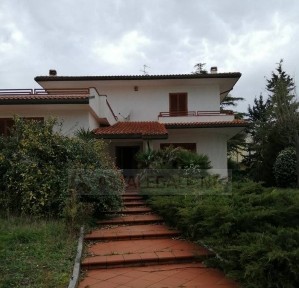 Villa all'asta via Vecchia Boncore 2, Montegranaro