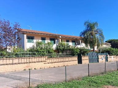 Villa a schiera via Div. Nocchia Bella Farnia Mare, Bella Farnia, Sabaudia