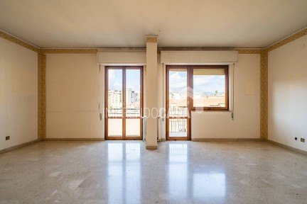 Appartamento via Cantiere Finocchiaro 48, Politeama - Ruggiero Settimo, Palermo