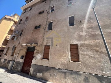 Trilocale cortile spanò 10, Settecannoli, Palermo