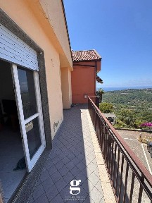 Quadrilocale via Serra, 19, Centro, Casal Velino