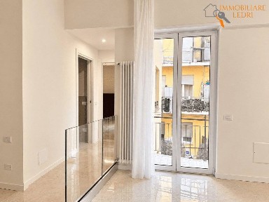 Trilocale corso Cavour, Centro Storico, Verona