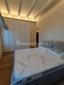 Trilocale vicolo Campofiore 1, Veronetta, Verona