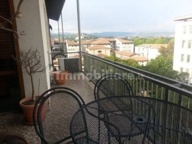 Quadrilocale via Mercuzio 1, Cittadella - Porta Nuova, Verona