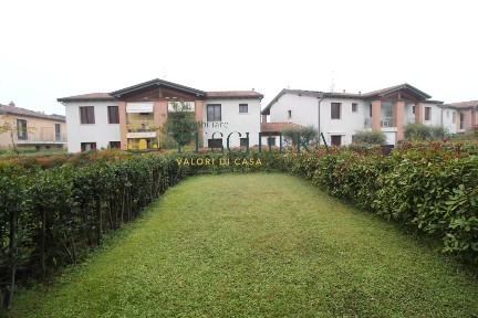 Bilocale via Indipendenza 1, Peschiera del Garda