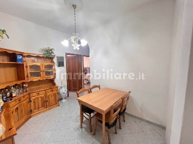 Appartamento via Asolone 1, Bolzaneto, Genova