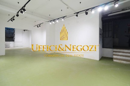 Milano, Carrobbio, Via Stampa, 1