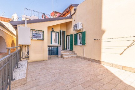 Terratetto unifamiliare via Roma, Borghetto Santo Spirito
