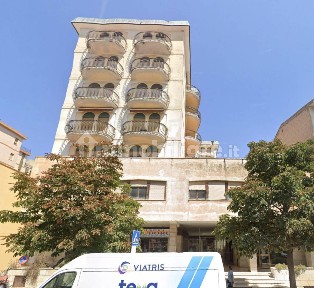 Negozio all'asta via Vittorio Veneto, 42, Ozieri