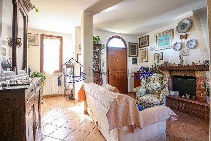 San Giuliano Terme, Via Calcesana, 60