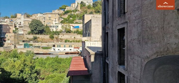 Bilocale Vico Pacella ai Miracoli, Sanità, Napoli