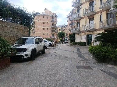 Napoli, Piazza Canneto - Salvator Rosa, Via Girolamo Santacroce