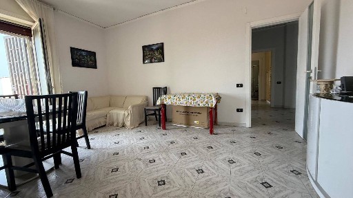 Trilocale via Lucio Silla, Bagnoli, Napoli
