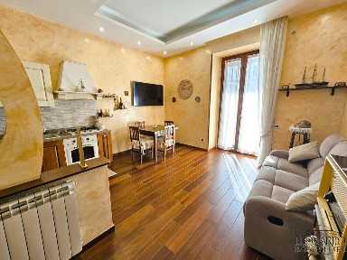 Bilocale via Vecchia Roma, Secondigliano, Napoli