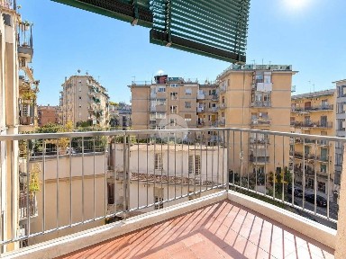 Trilocale via VINCENZIO SCALA 28, Arenella, Napoli