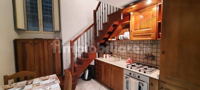 Monolocale via Emanuele De Deo 6, Quartieri Spagnoli, Napoli