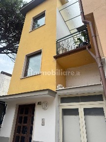 Monolocale via Luigi Settembrini, 27, Boscotrecase