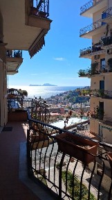 Napoli, Vomero, Via Aniello Falcone