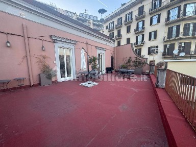 Napoli, Mergellina - Piedigrotta, VIA MERGELLINA