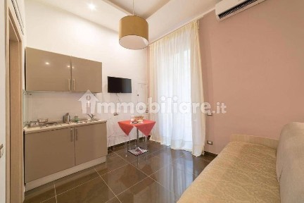 Quadrilocale corso umberto snc, Centro Storico, Napoli