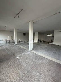 Magazzino - Deposito in Vendita