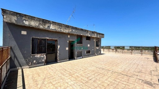 Attico viale Tenente Pietro Sbiroli 1, Putignano