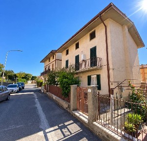 Trilocale via Beato Placido Riccardi 5, Passo Corese, Fara in Sabina