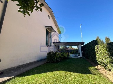 Villa a schiera via San Giovanni Bosco, Centro, San Rocco al Porto